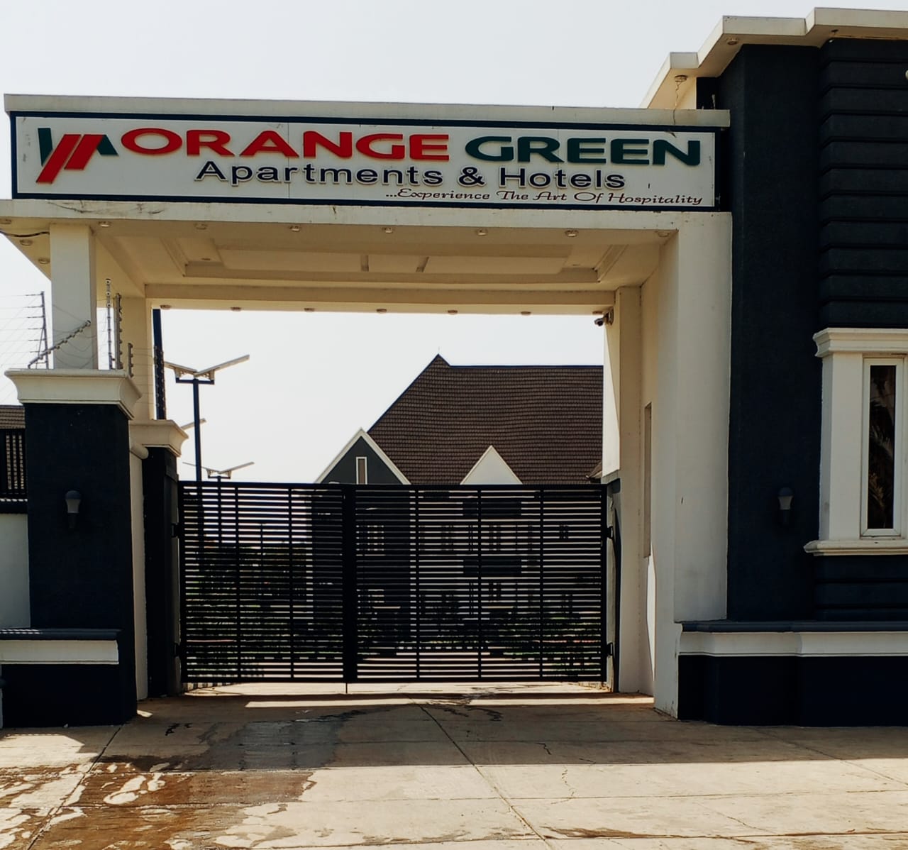 Orange Green Hotel & Apartments — photo 1